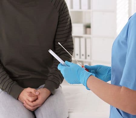 Nationale Apotheek en PrEP-poli zijn de samenwerking aangegaan met als doel om zoveel mogelijk mensen te helpen aan PrEP.