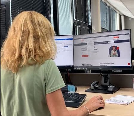 Regel jouw medicijnen wanneer het jou uitkomt en ons team vraagt recepten op en laat jouw medicatie thuisbezorgen.