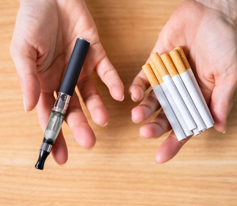 Je verruilt de ene verslaving voor een andere rookverslaving als je probeert te stoppen met roken door te gaan vapen.