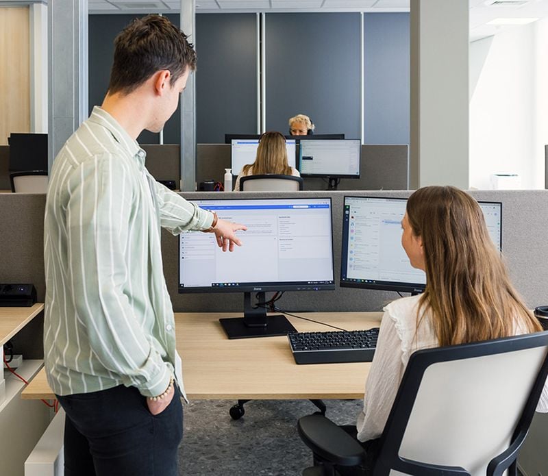 We zijn erg trots op hoe snel Nationale Apotheek is gegroeid en hoe flexibel en enthousiast ons team is.